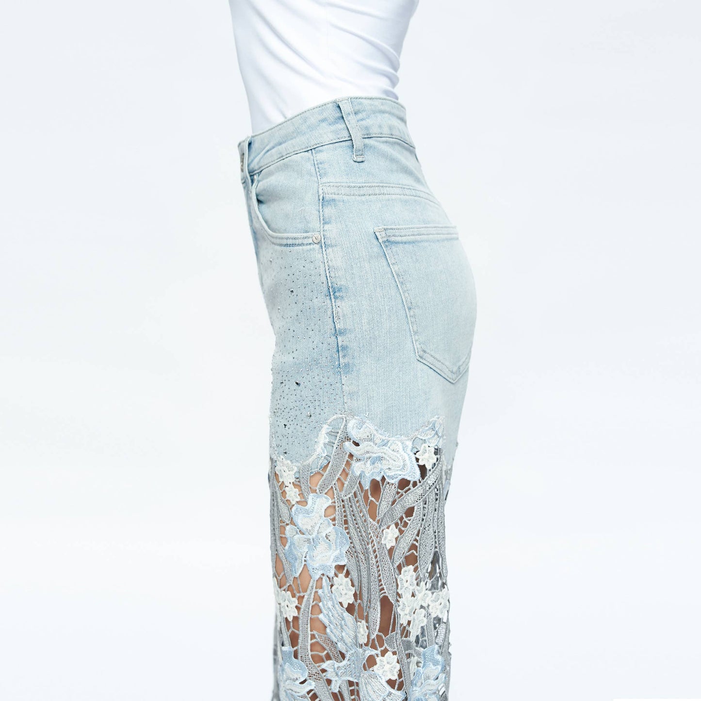 HIGH RISE WIDE LEG EMBELLISHED JEANS